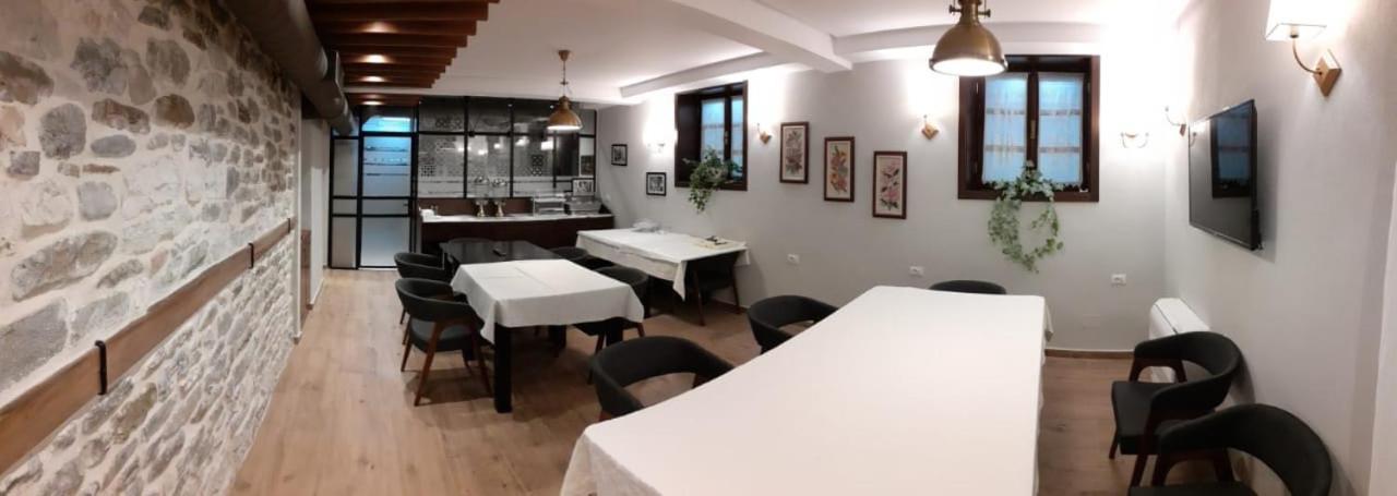 Hotel Permeti Esterno foto